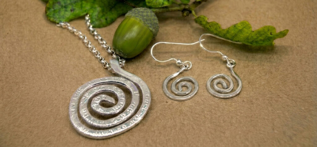 Custom Bespoke Jewellery